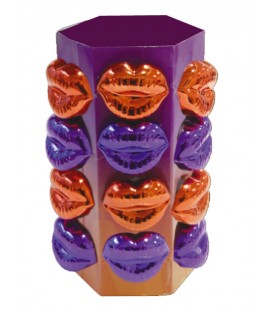 Kiss Pop Lux candies